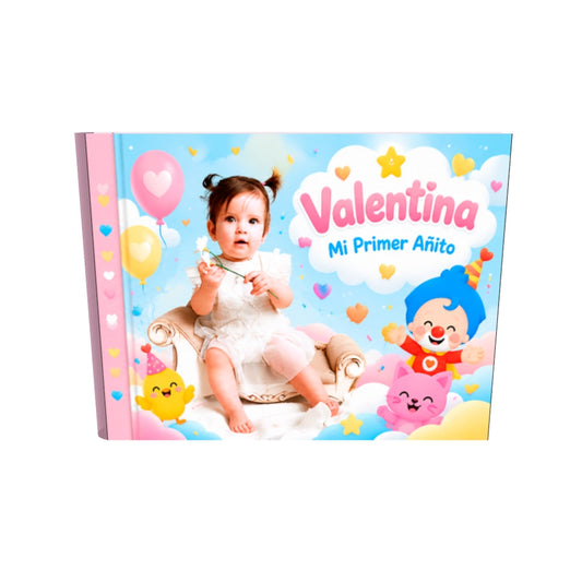 Vista 3D Fotolibro Plim Plim Valentina Mi Primer Añito 28 x 22 cm